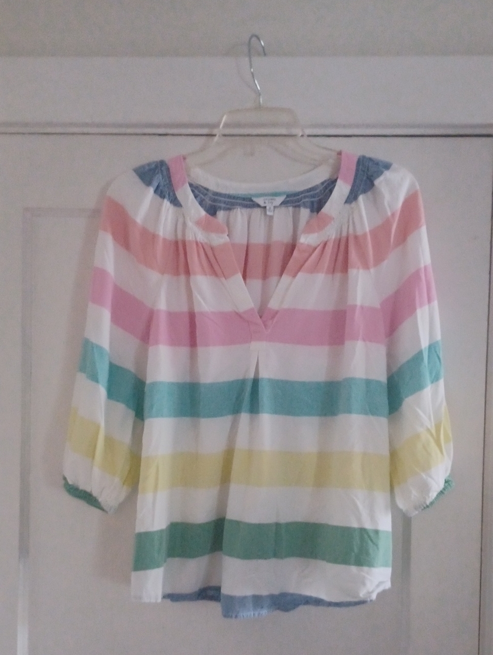 Crown & Ivy Top